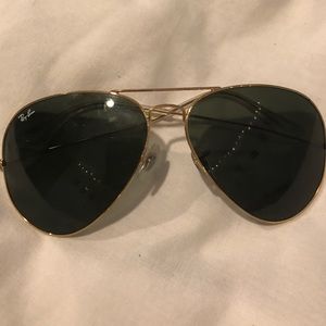 Ray-Ban Gold Frame Aviators